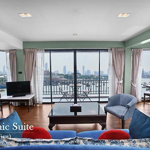 Panoramic Suite