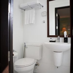 Corner Suite